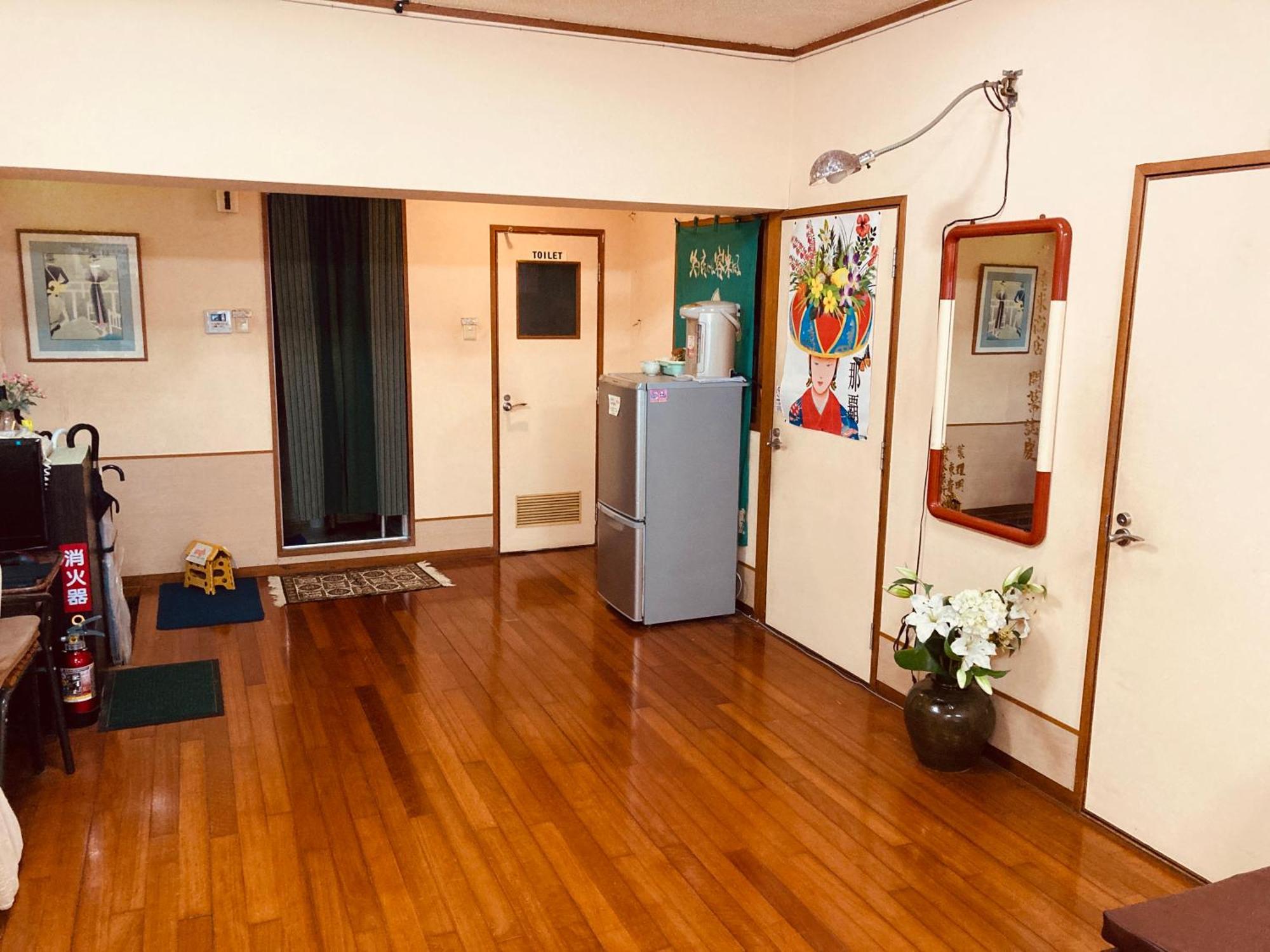 Hostel Hakuseiso Naha Luaran gambar